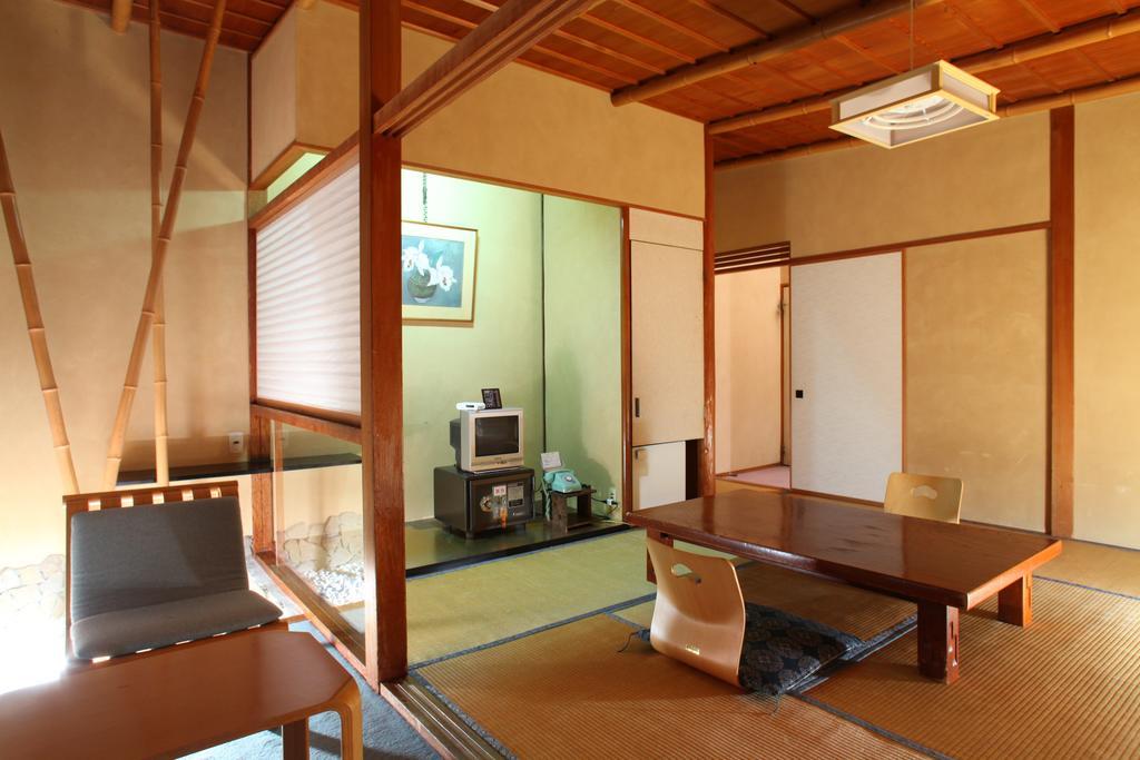 山之內 初汤旅馆酒店 客房 照片